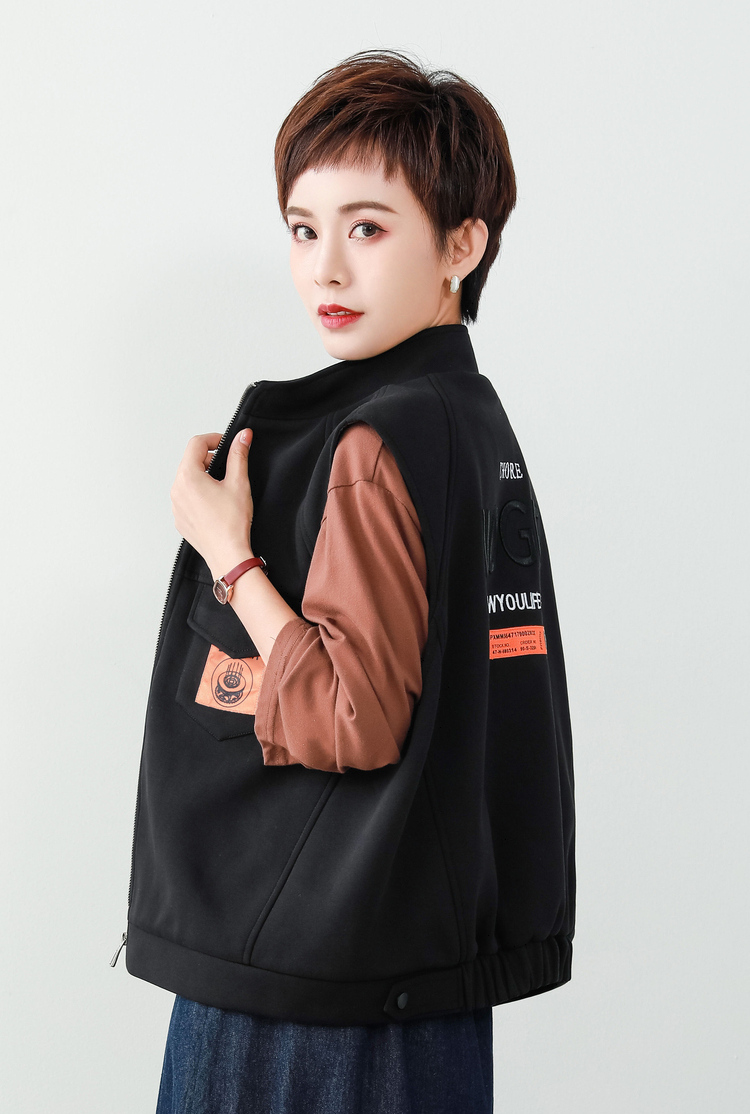 DK-AHQ5691-0