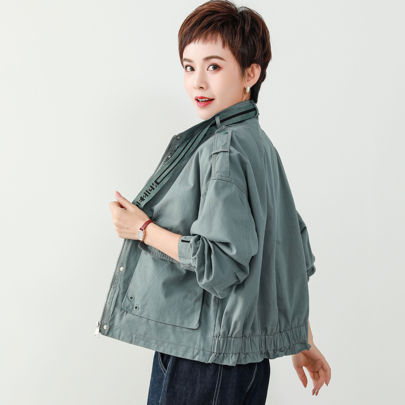 绿色