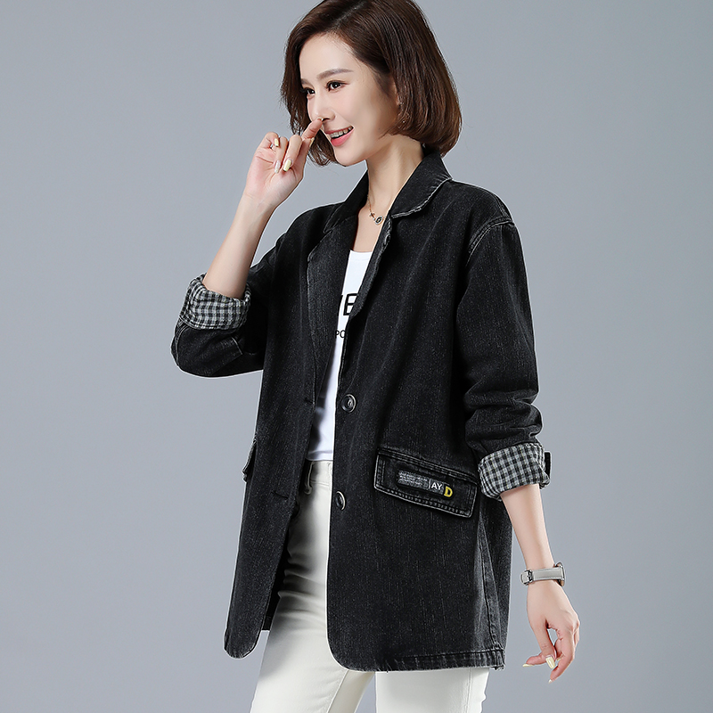 DK-AW1Y3068