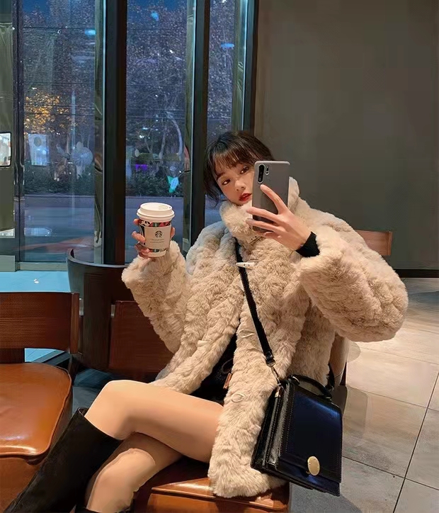 杏色