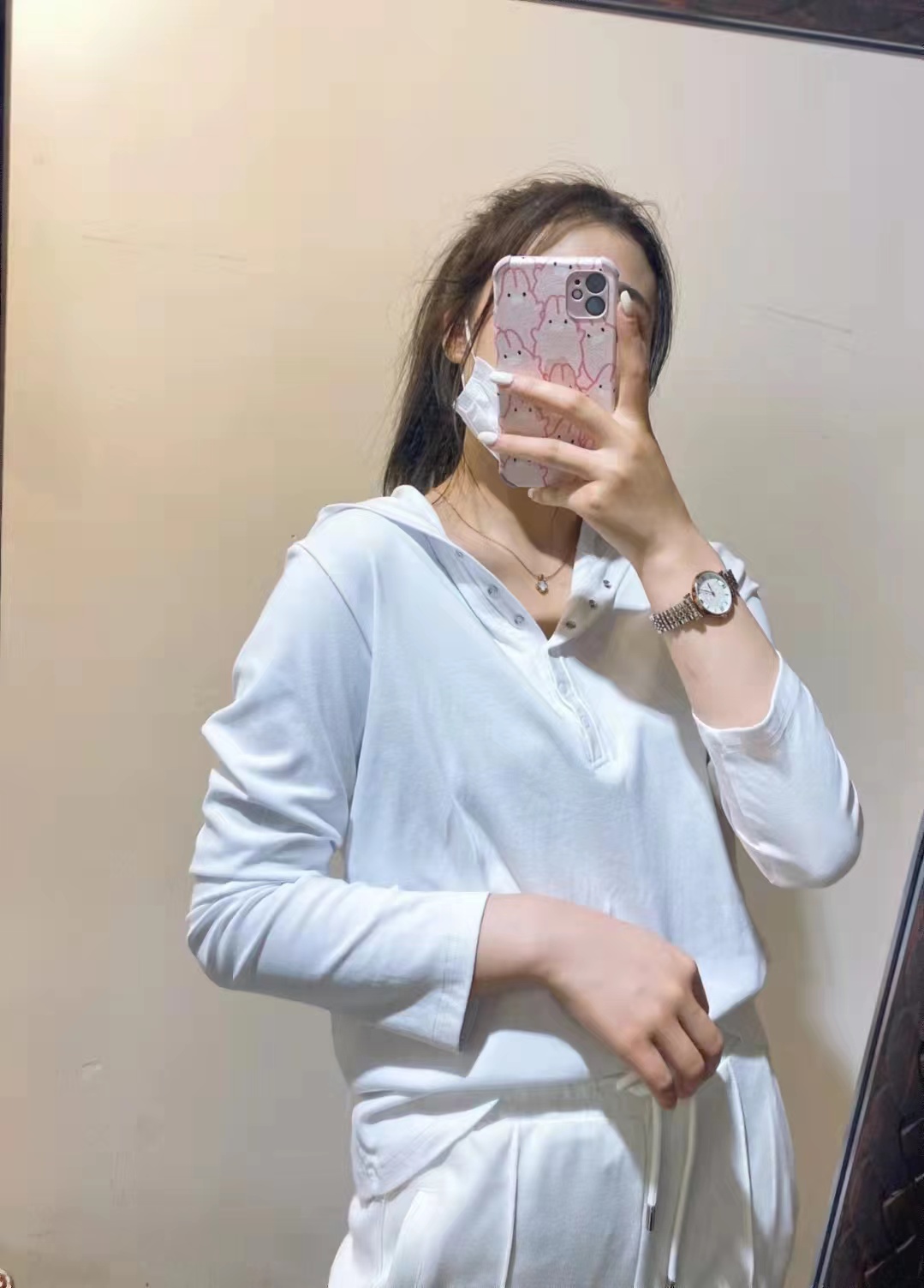 白色
