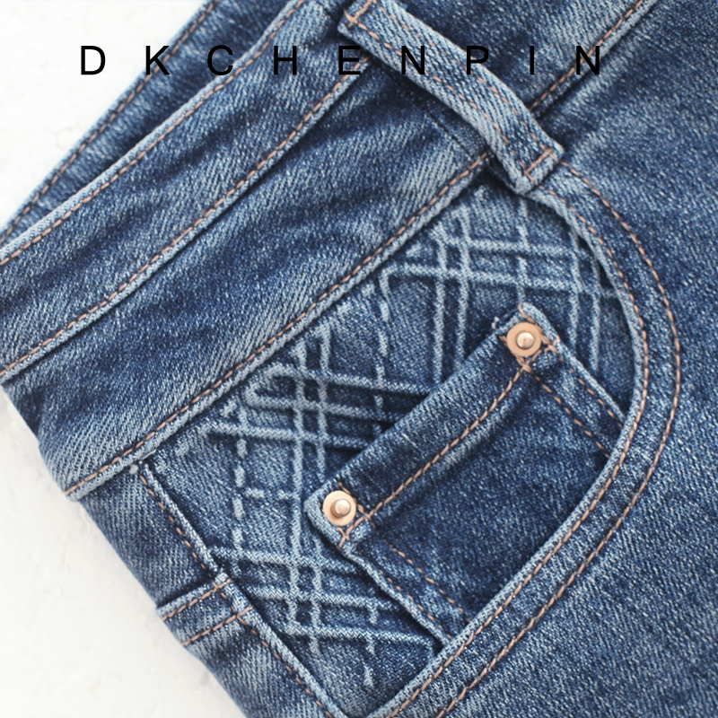 DK-AZY39041-3